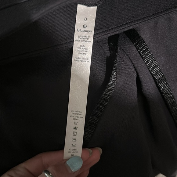 Lululemon Ready to Rulu Joggers - Picture 6 of 8